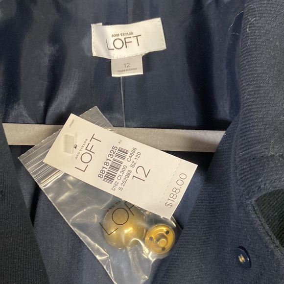Ann Taylor LOFT Military Peacoat Brass Button and Chain Detail Navy Size 12 NWT - Picture 5 of 5